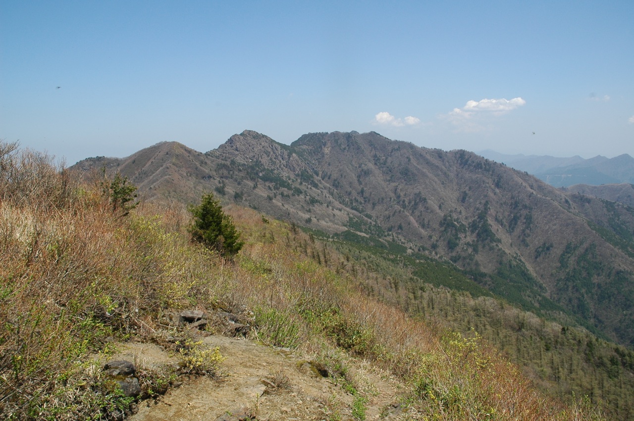 石鎚山脈 赤石山系トレラン大縦走 石鎚山 東赤石山